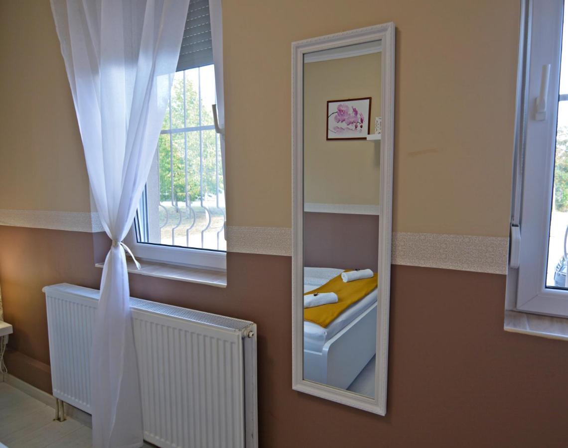R.Gold Apartman Makó Extérieur photo