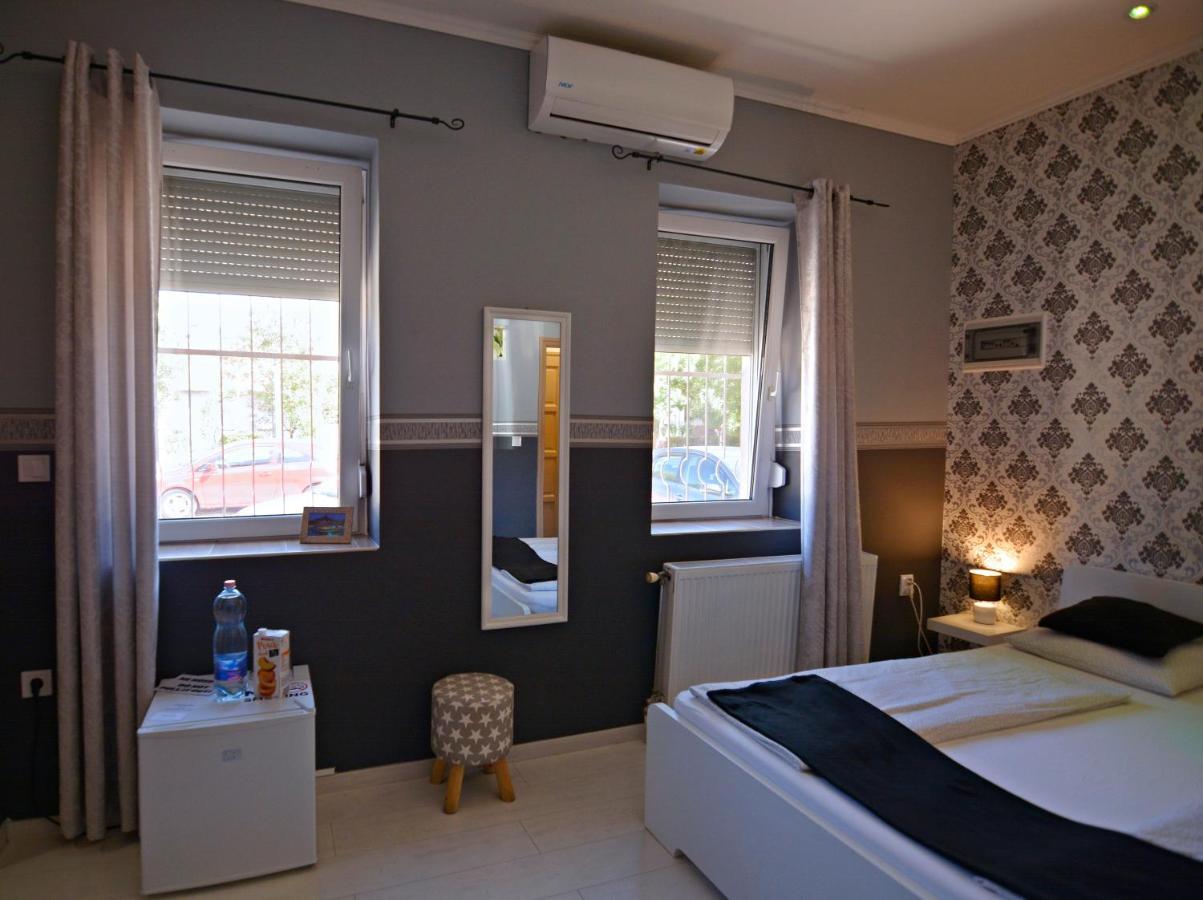 R.Gold Apartman Makó Extérieur photo