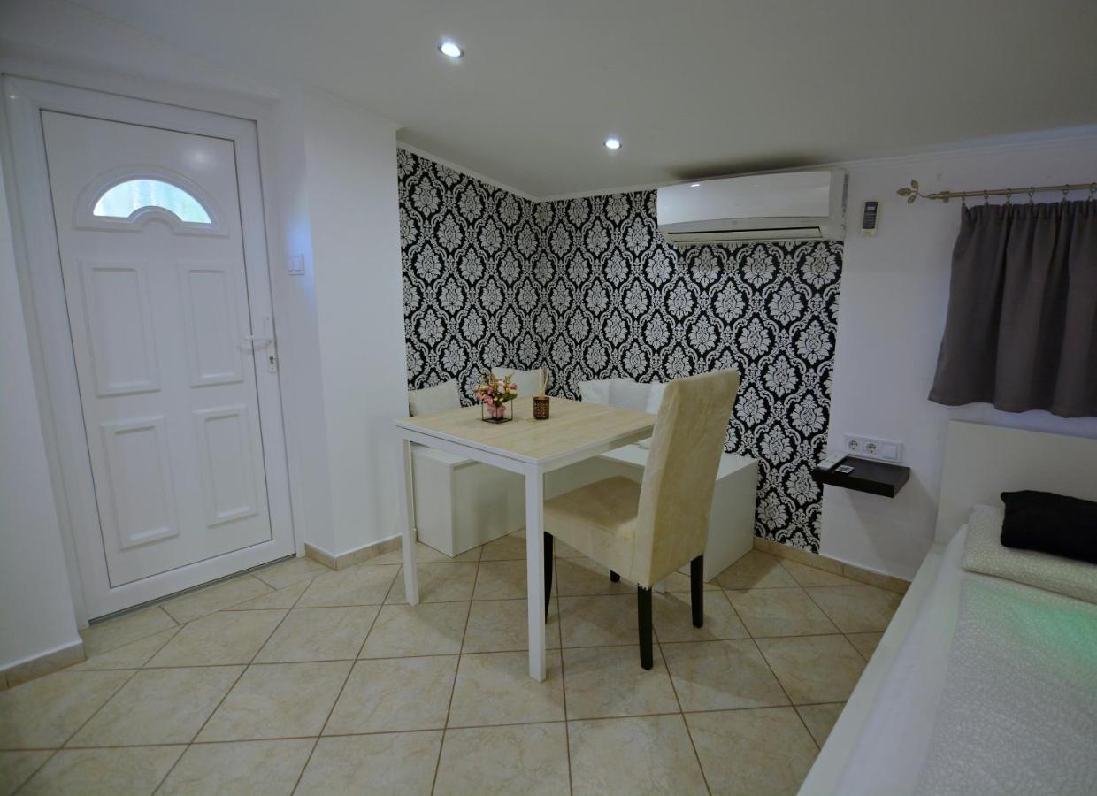 R.Gold Apartman Makó Extérieur photo