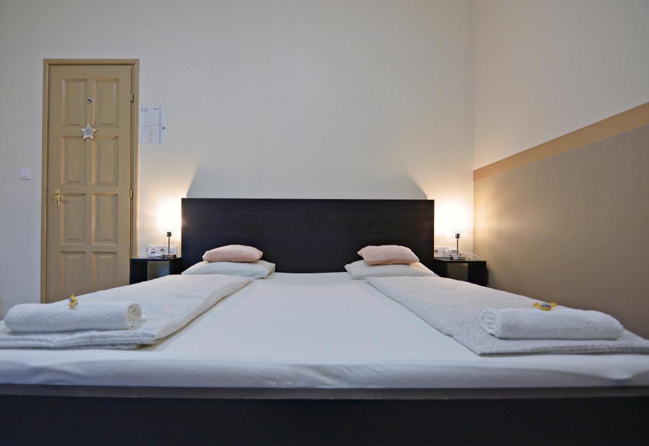 R.Gold Apartman Makó Extérieur photo