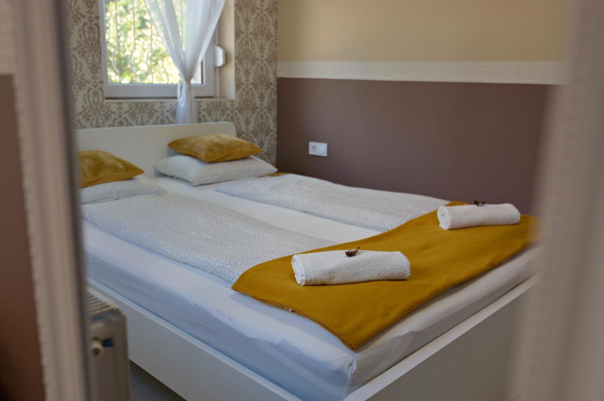 R.Gold Apartman Makó Extérieur photo