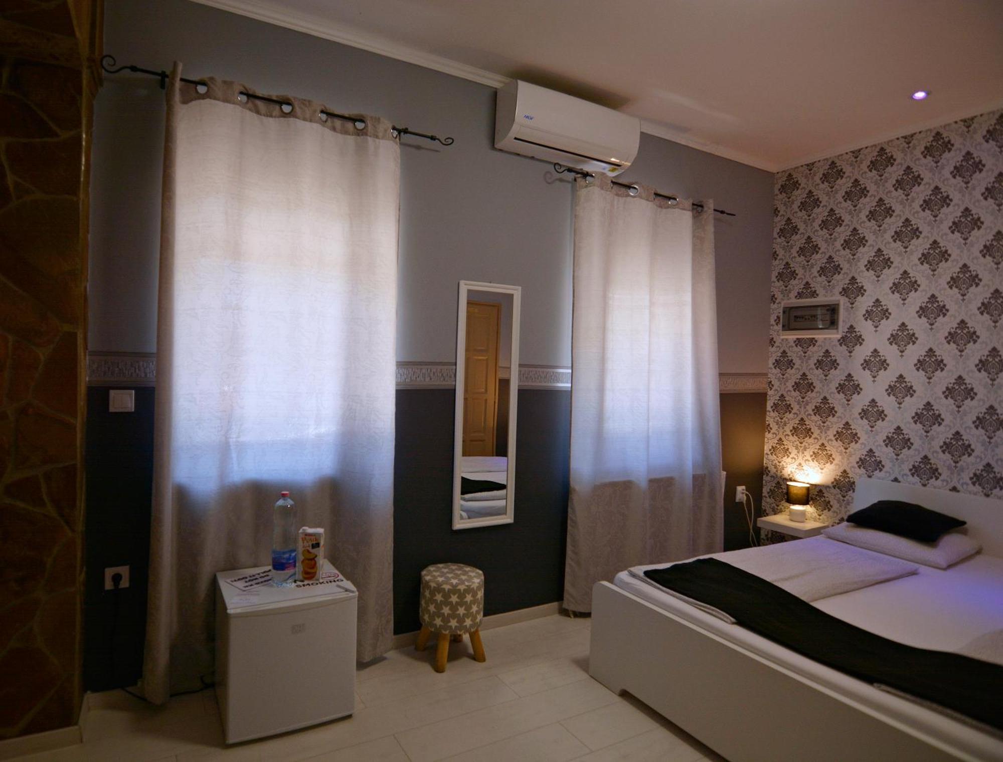 R.Gold Apartman Makó Extérieur photo