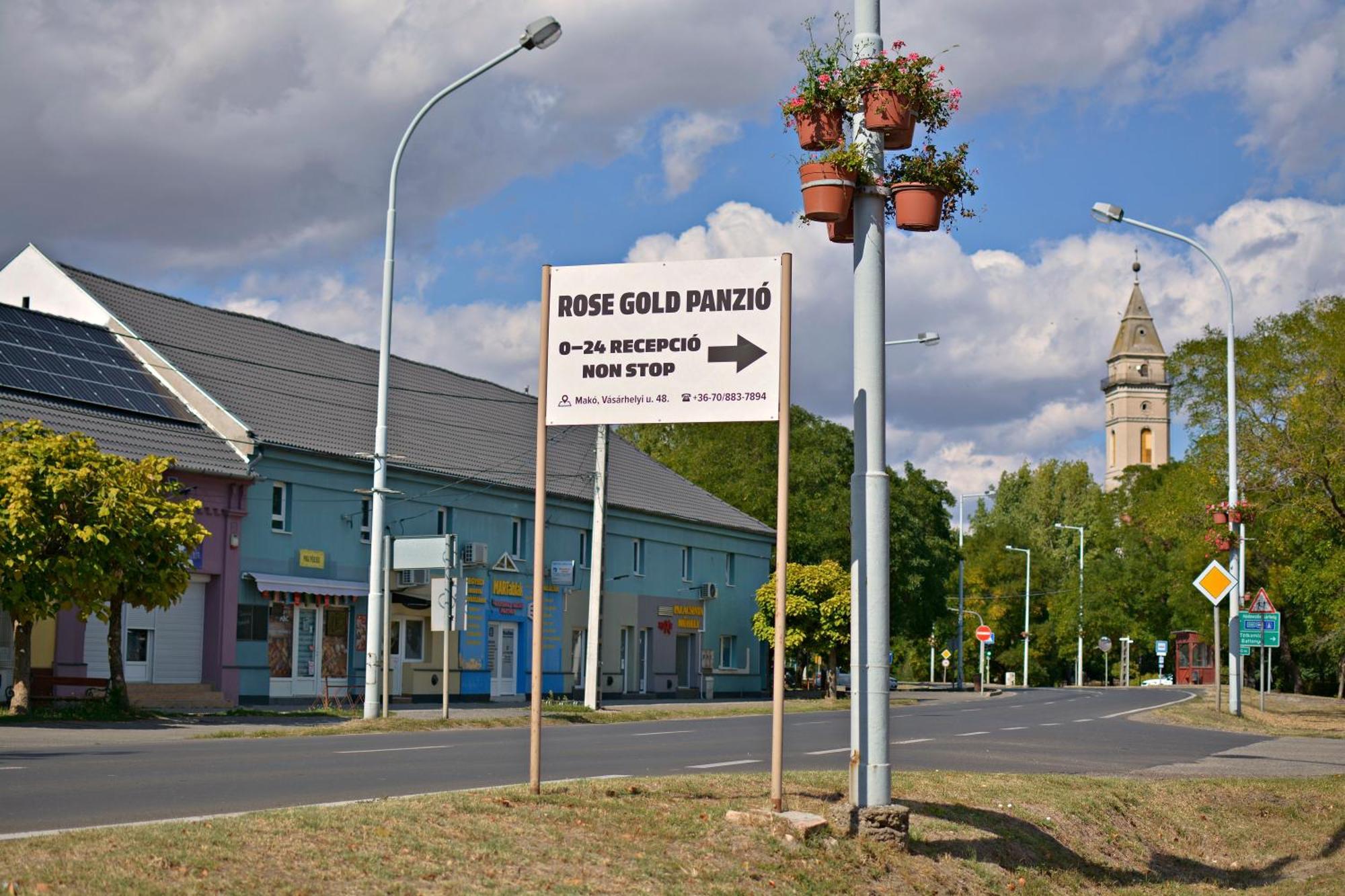 R.Gold Apartman Makó Extérieur photo